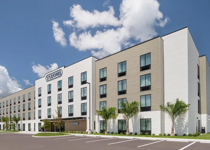 Studiores By Marriott Fort Myers Airport Miromar Lakes