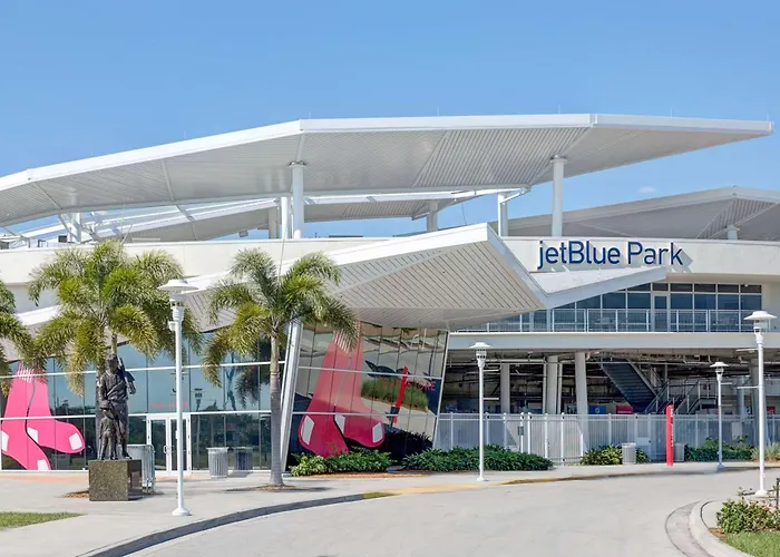 Howard Johnson By Wyndham Ft. Myers Fl Fort Myers