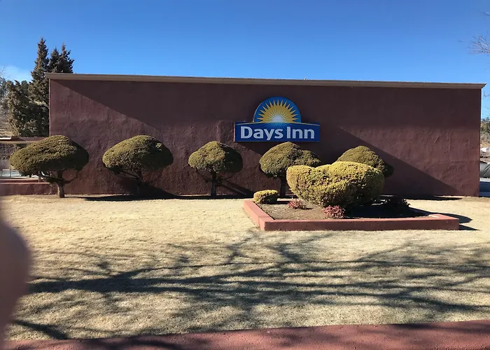 Days Inn By Wyndham Flagstaff Near Downtown/Nau On Route 66