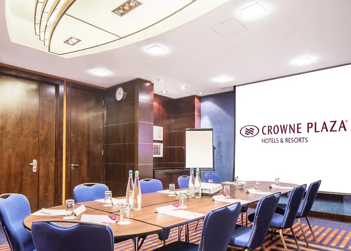 Crowne Plaza London - Gatwick Airport By Ihg Hotel Crawley 