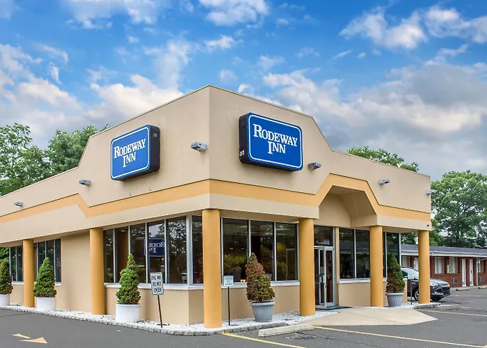 Rodeway Inn Macarthur Airport Ronkonkoma