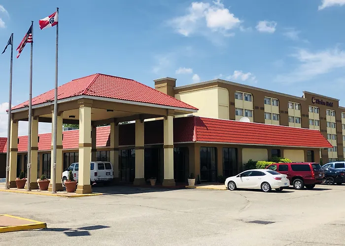 Wingate By Wyndham Wichita Airport Hotel