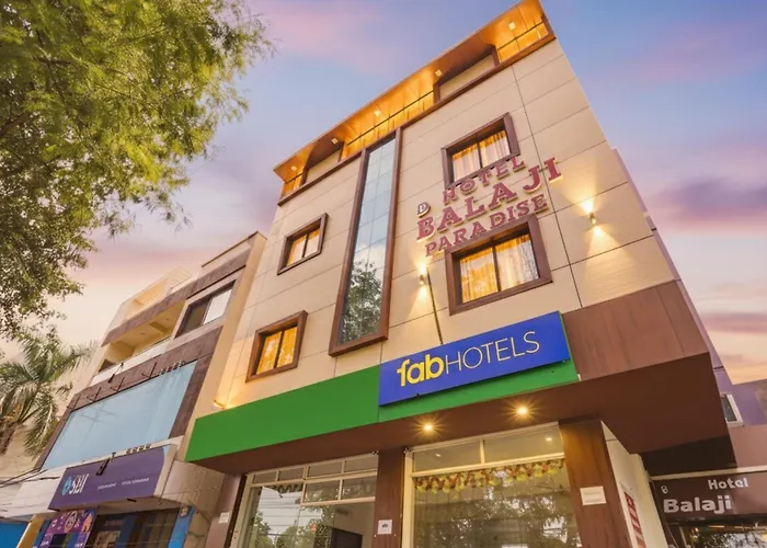 Fabhotel Balaji Paradise Indore