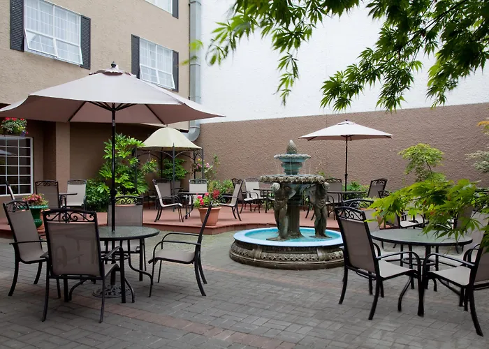 Quality Inn Downtown Inner Harbour Victoria