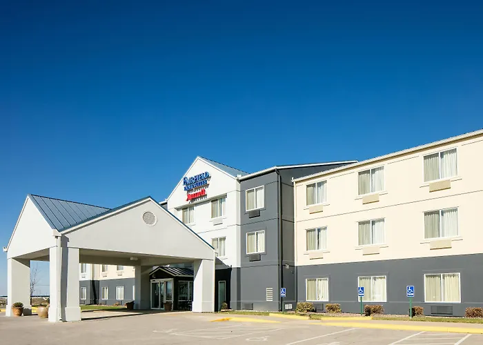 Fairfield Inn & Suites Kansas City Airport
