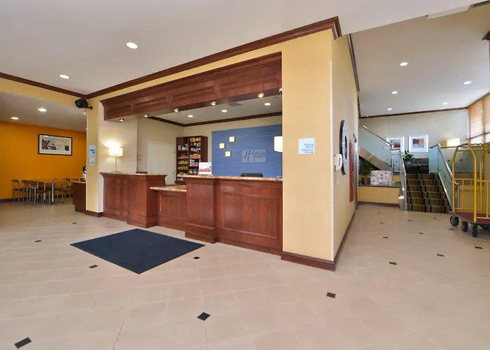 Holiday Inn Express Laguardia Airport, An Ihg Hotel New York