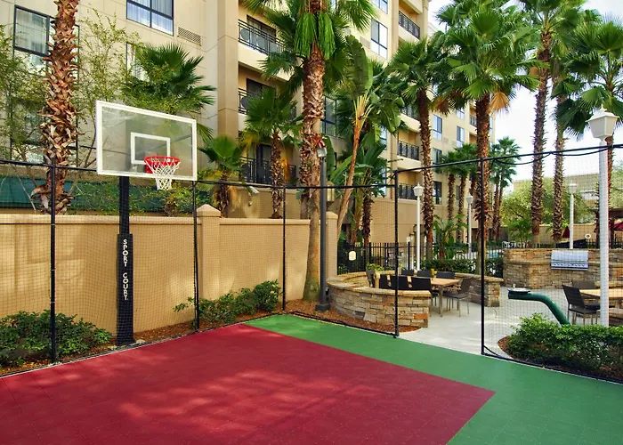 Courtyard Tampa Downtown Hotel