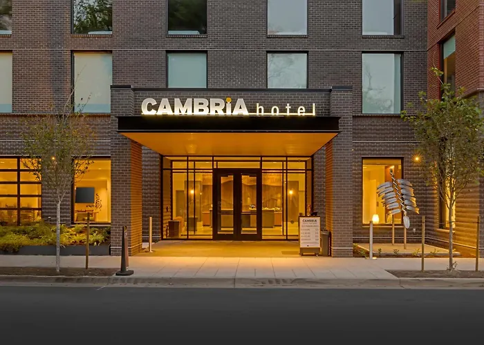 Cambria Hotel Portland - Pearl District