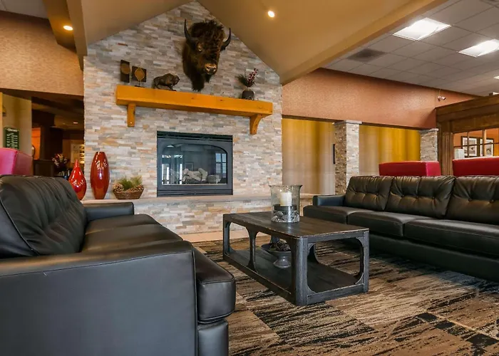Hotels near Rapid City Airport with Shuttle