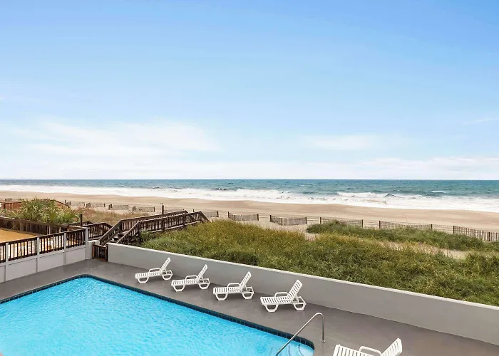 Days Inn By Wyndham Myrtle Beach-Beach Front
