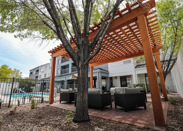 Courtyard El Paso Airport Hotel