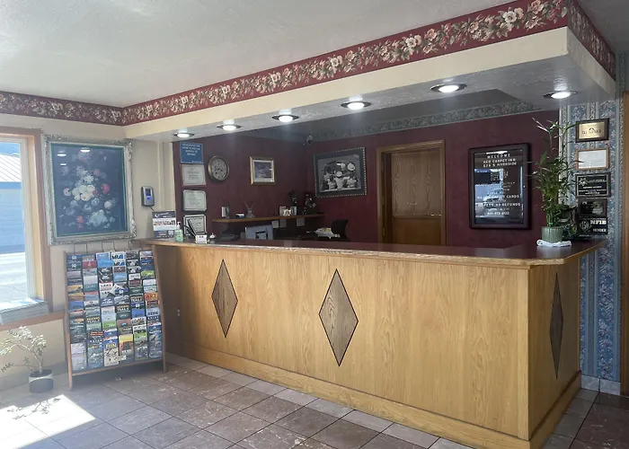 Red Carpet Inn Medford