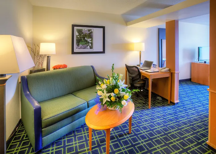 Fairfield Inn & Suites Laredo