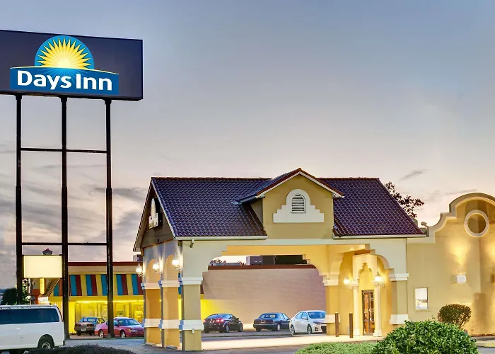 Days Inn By Wyndham Louisville Airport Fair And Expo Center