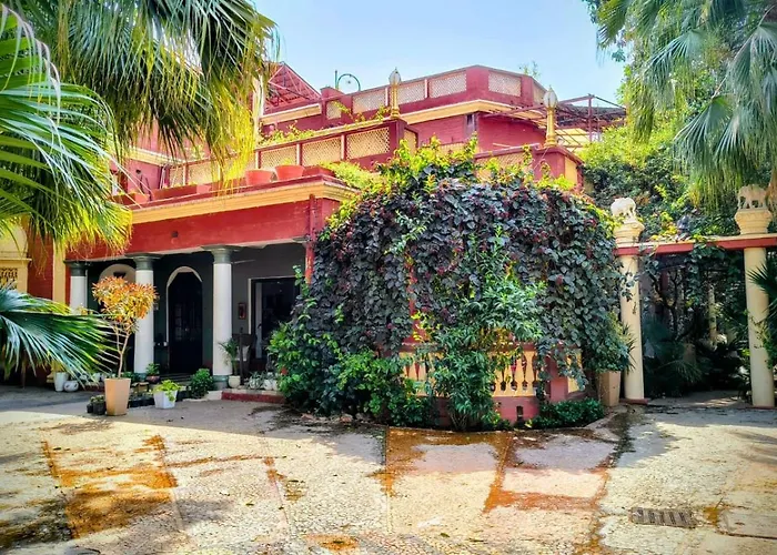 Ranjit'S Svaasa Amritsar Hotel