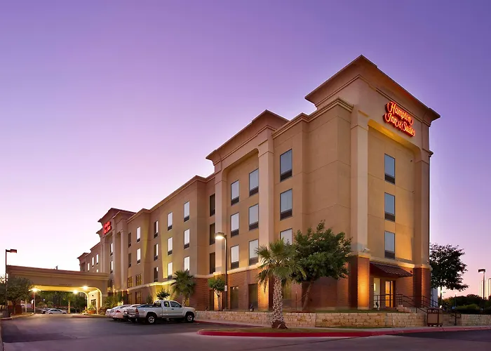 Hampton Inn And Suites San Antonio Airport