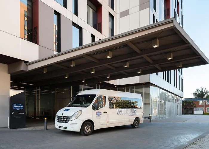 Hampton By Hilton Bogota Airport Hotel