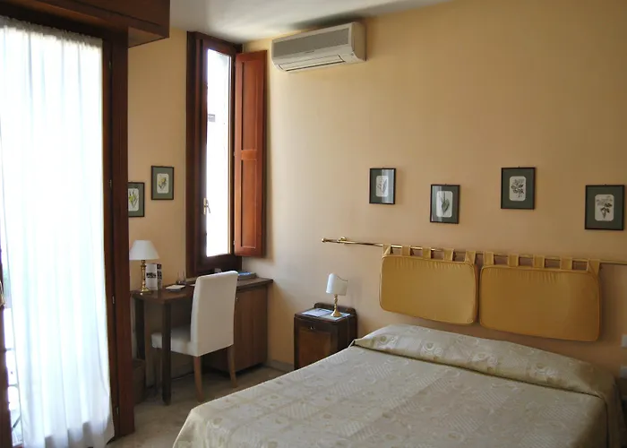 A Teatro Hotel Florence