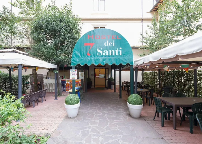 Hostel 7 Santi Florence