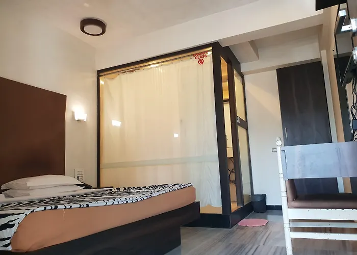 Hotel Milan International Mumbai