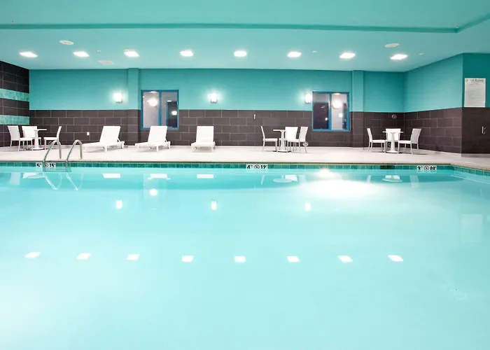 Holiday Inn Express Hotel & Suites Norfolk Airport By Ihg