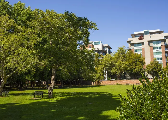 The Parkside Hotel And Spa Victoria