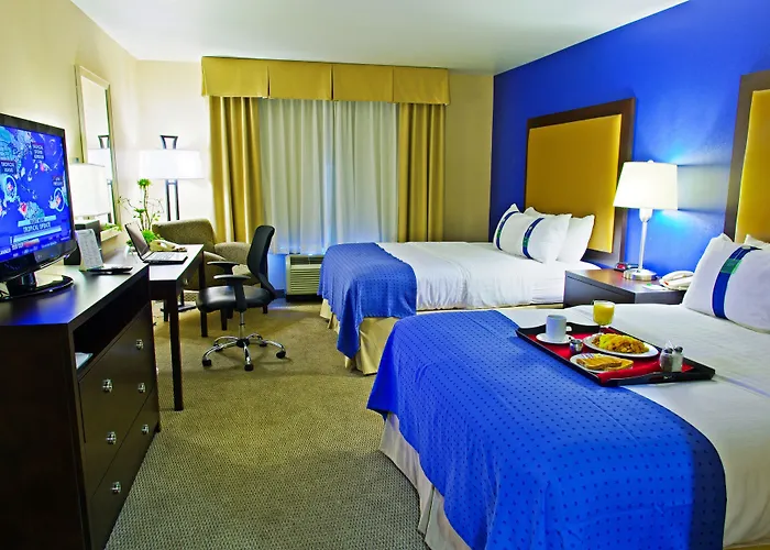 Holiday Inn & Suites Phoenix Airport By Ihg