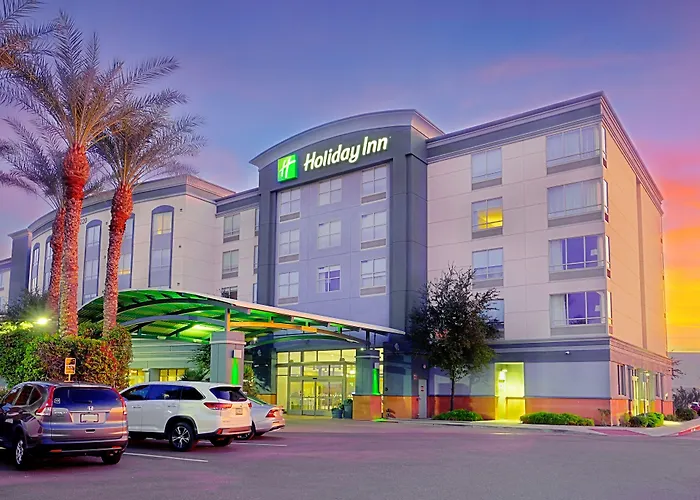 Holiday Inn & Suites Phoenix Airport By Ihg