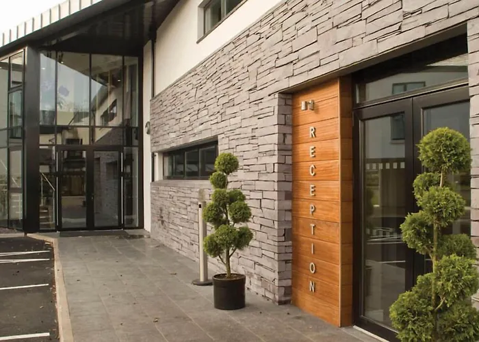 Ballyrobin Hotel Aldergrove