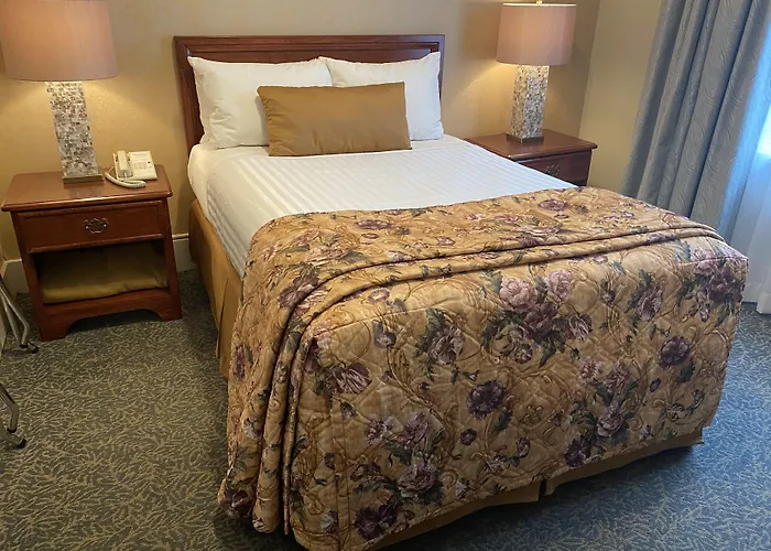 Kingston Hotel Vancouver