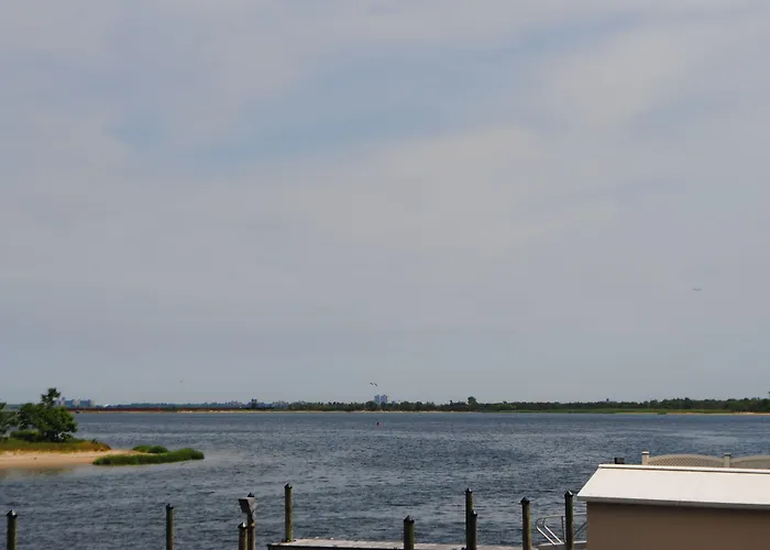 Surfside Three Motel New York