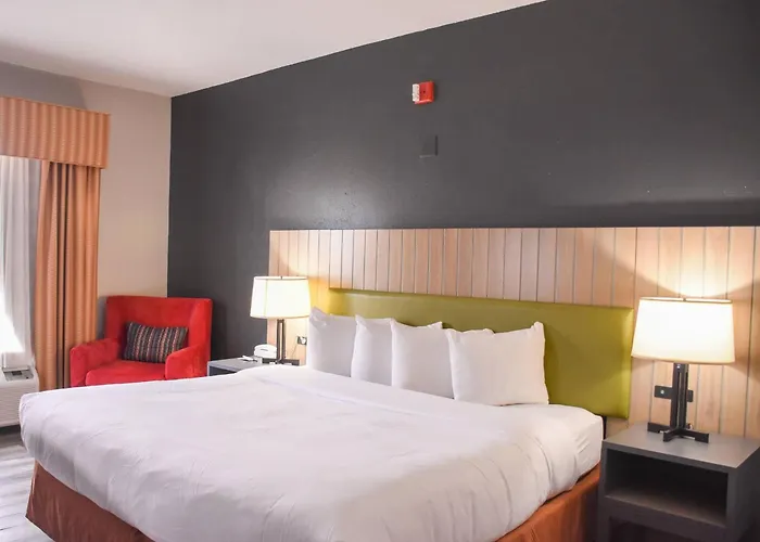 Country Inn & Suites By Radisson, Bloomington-Normal West, Il