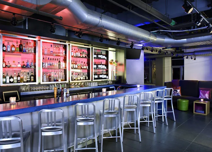 Aloft Cleveland Downtown Hotel