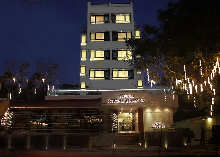 Bloom Hotel - Juhu Mumbai