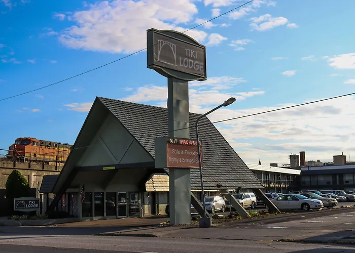 Tiki Lodge Motel Spokane