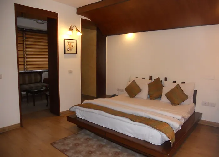 Hotel Aroma Complex Chandigarh