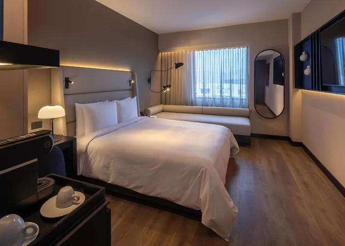 Wyndham Grand Costa Del Sol Lima Airport Hotel