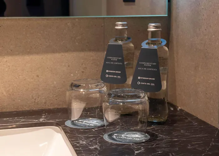 Wyndham Grand Costa Del Sol Lima Airport Hotel