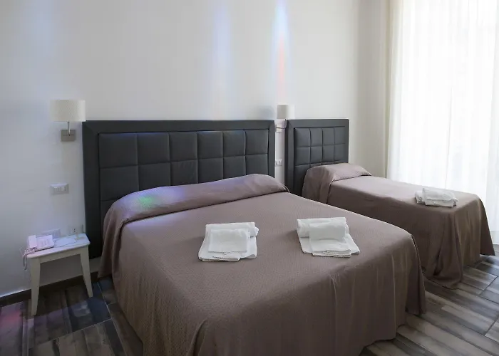Napoli Garibaldi Square Bed & Breakfast