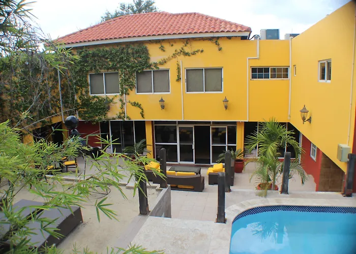 Altamont West Hotel Montego Bay