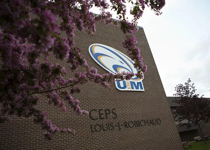 Universite De Moncton
