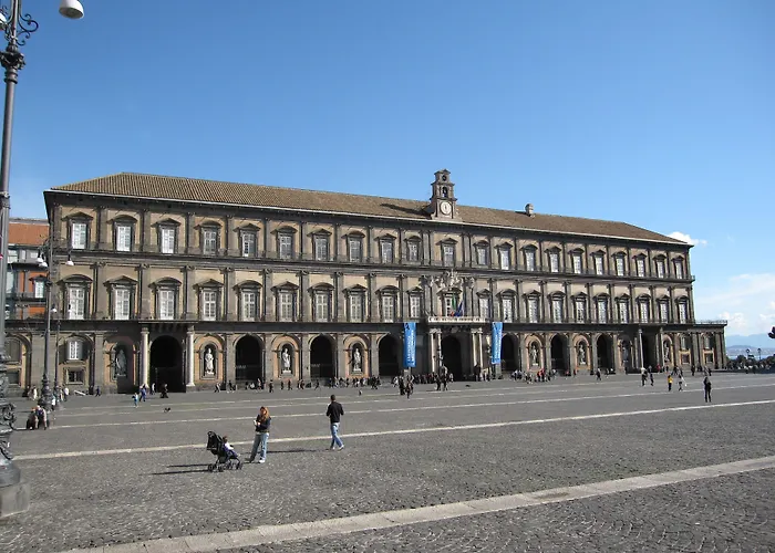 B&B Dimora San Felice Naples