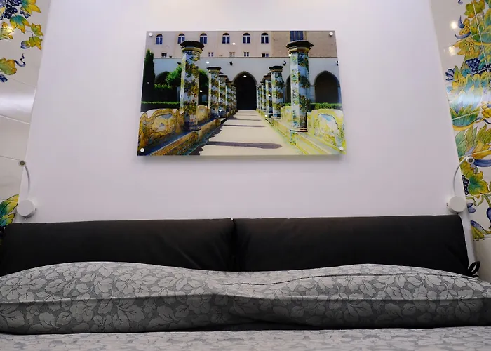 The Boutique Napoli Suite