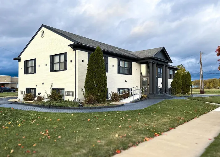 Dtw Suites Romulus