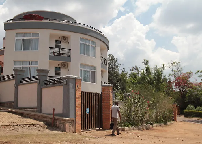 Cozy Safari Hotel Kigali