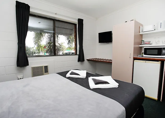 Banjo Paterson Motor Inn Townsville