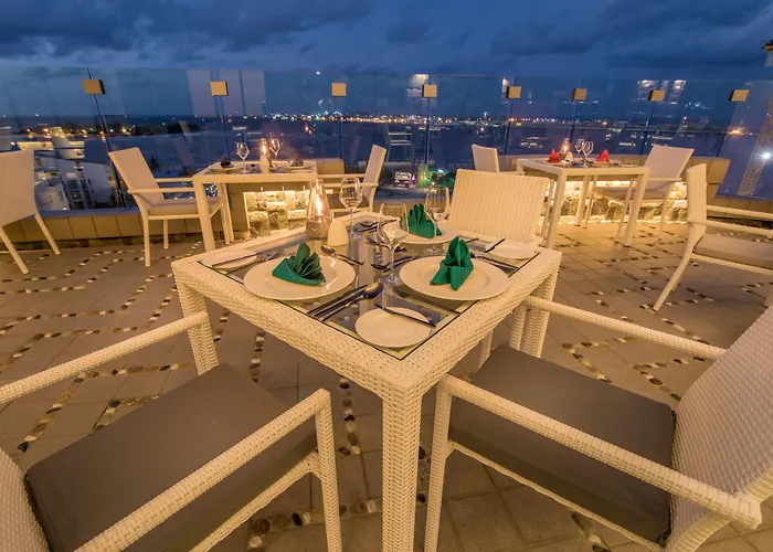 Samann Grand Hotel Male