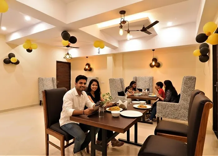 Fabhotel Blueark Lucknow