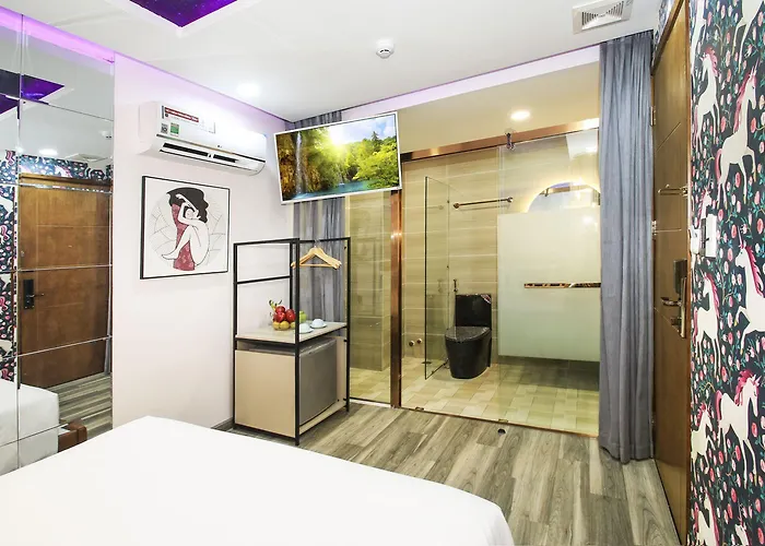 Eros Hotel - Love Hotel Ho Chi Minh City