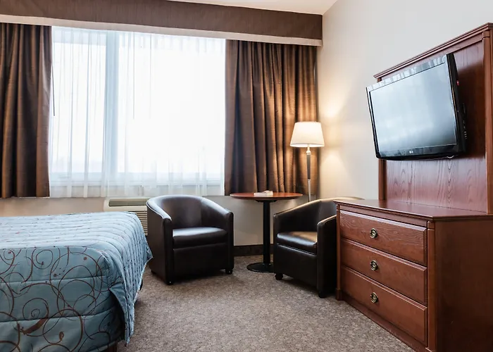 Adam'S Airport Inn Ottawa